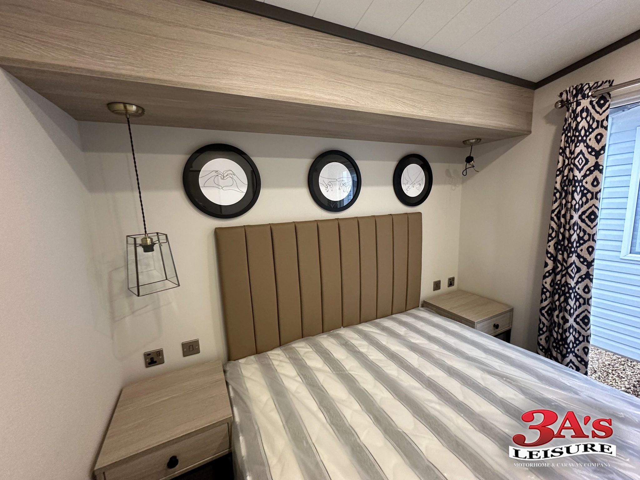 victory riverwood static caravan master bedroom